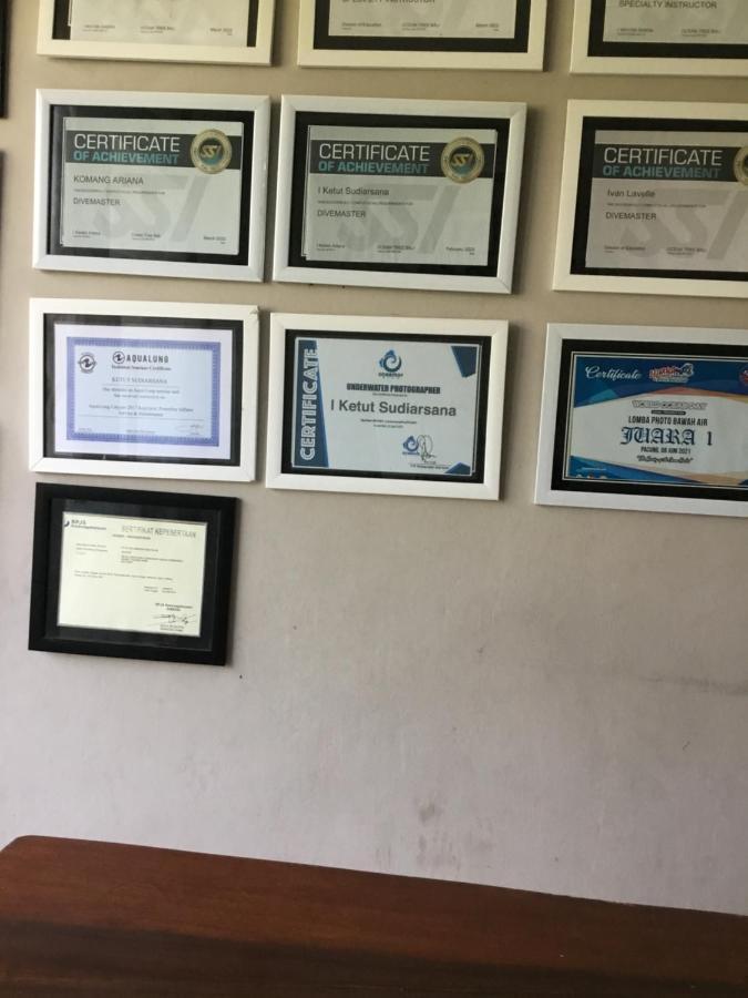 Blue Waves Hostel Amed Ambat Екстериор снимка